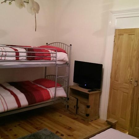 Clarmont Guest House Portrush Ngoại thất bức ảnh