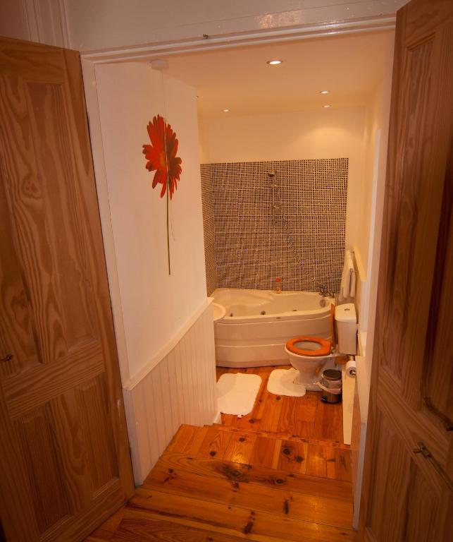 Clarmont Guest House Portrush Phòng bức ảnh